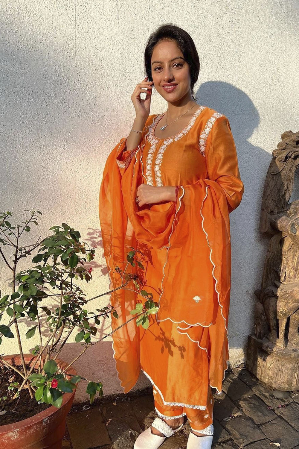 Deepika Singh in Orange Silk Chanderi Embroidered Kurta Set With Silk Organza Dupatta