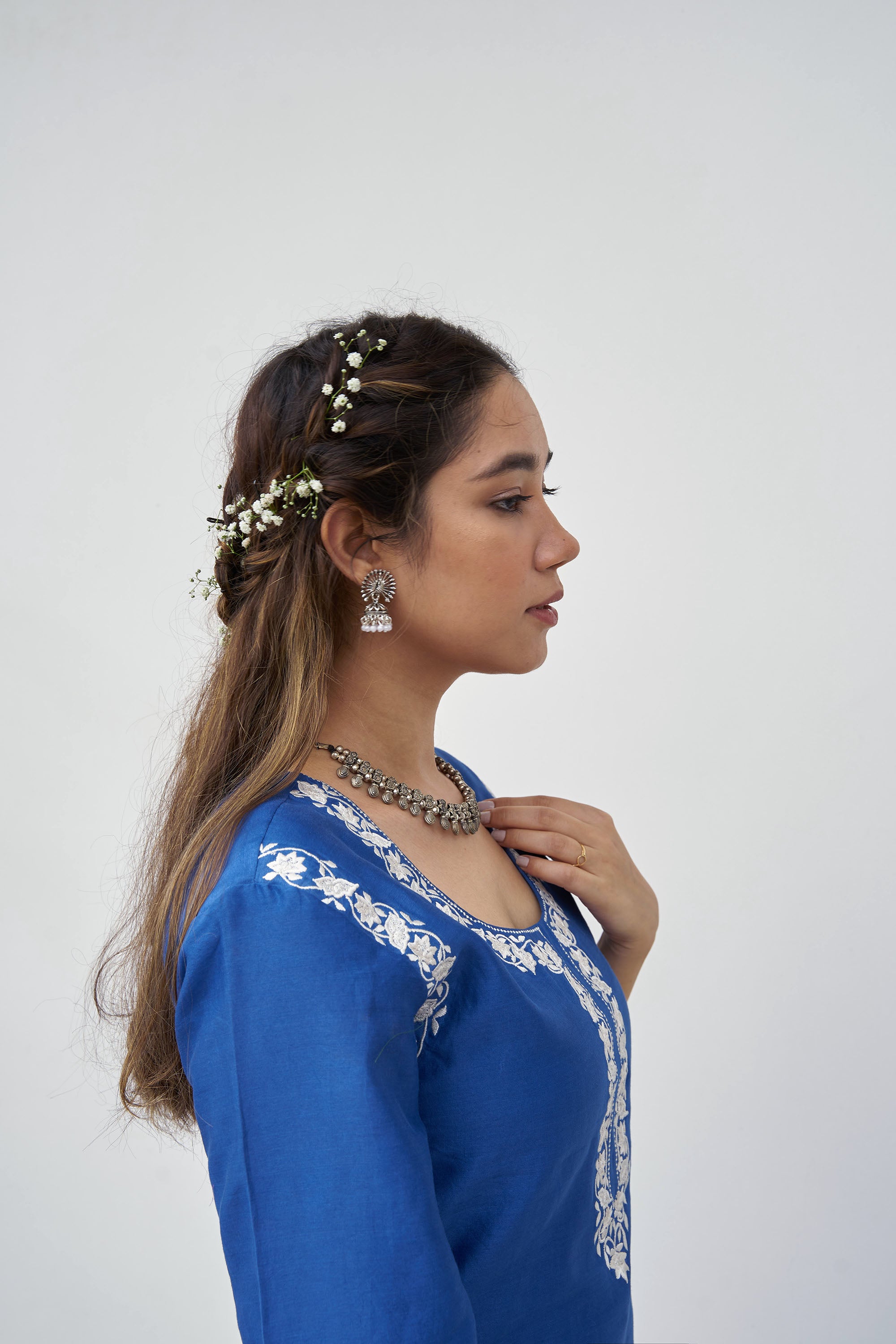 Royal Blue Silk Chanderi Embroidered Kurta Set (Set of 2)