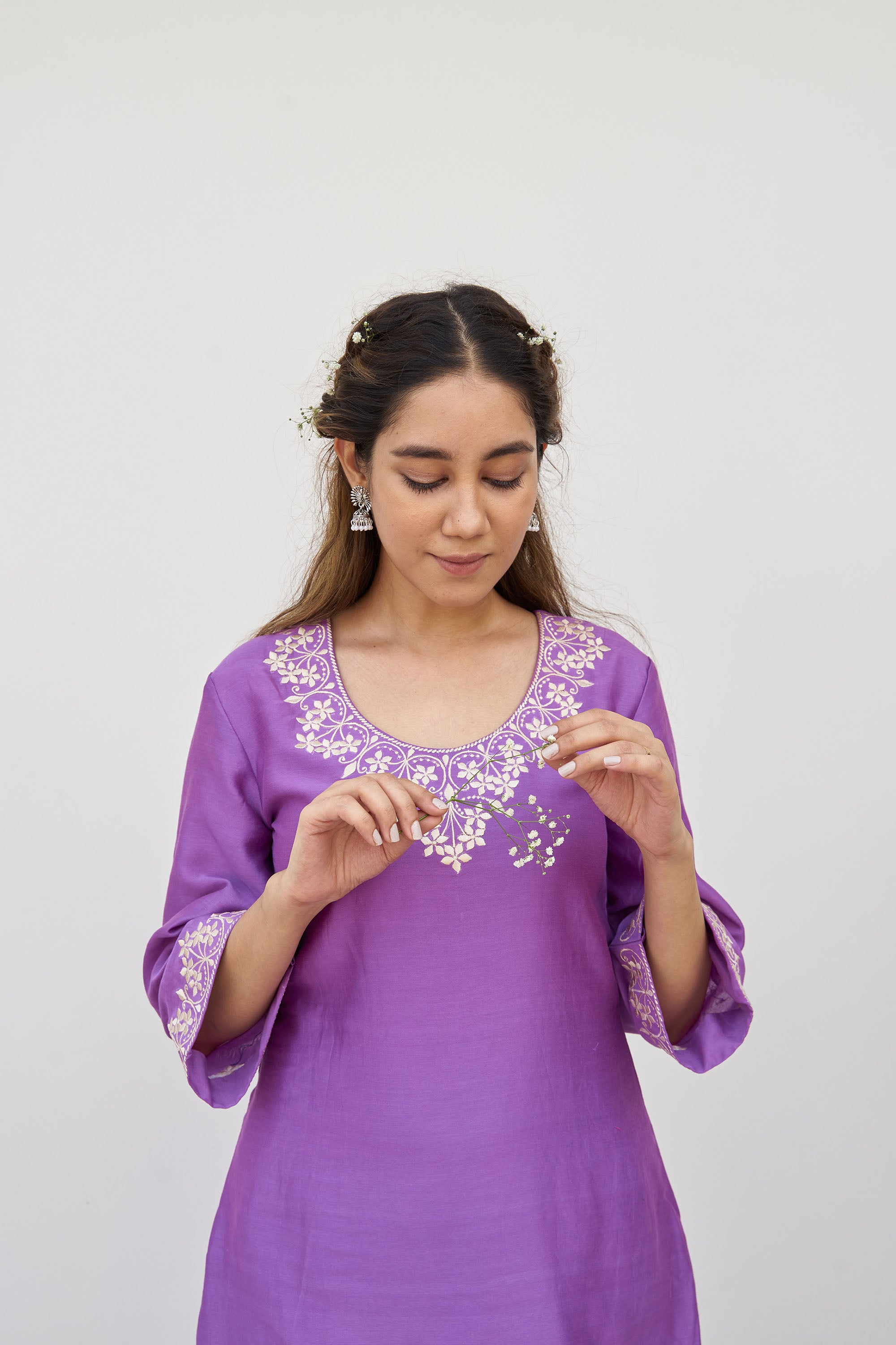 Violet Silk Chanderi Embroidered Kurta Set (Set of 2)
