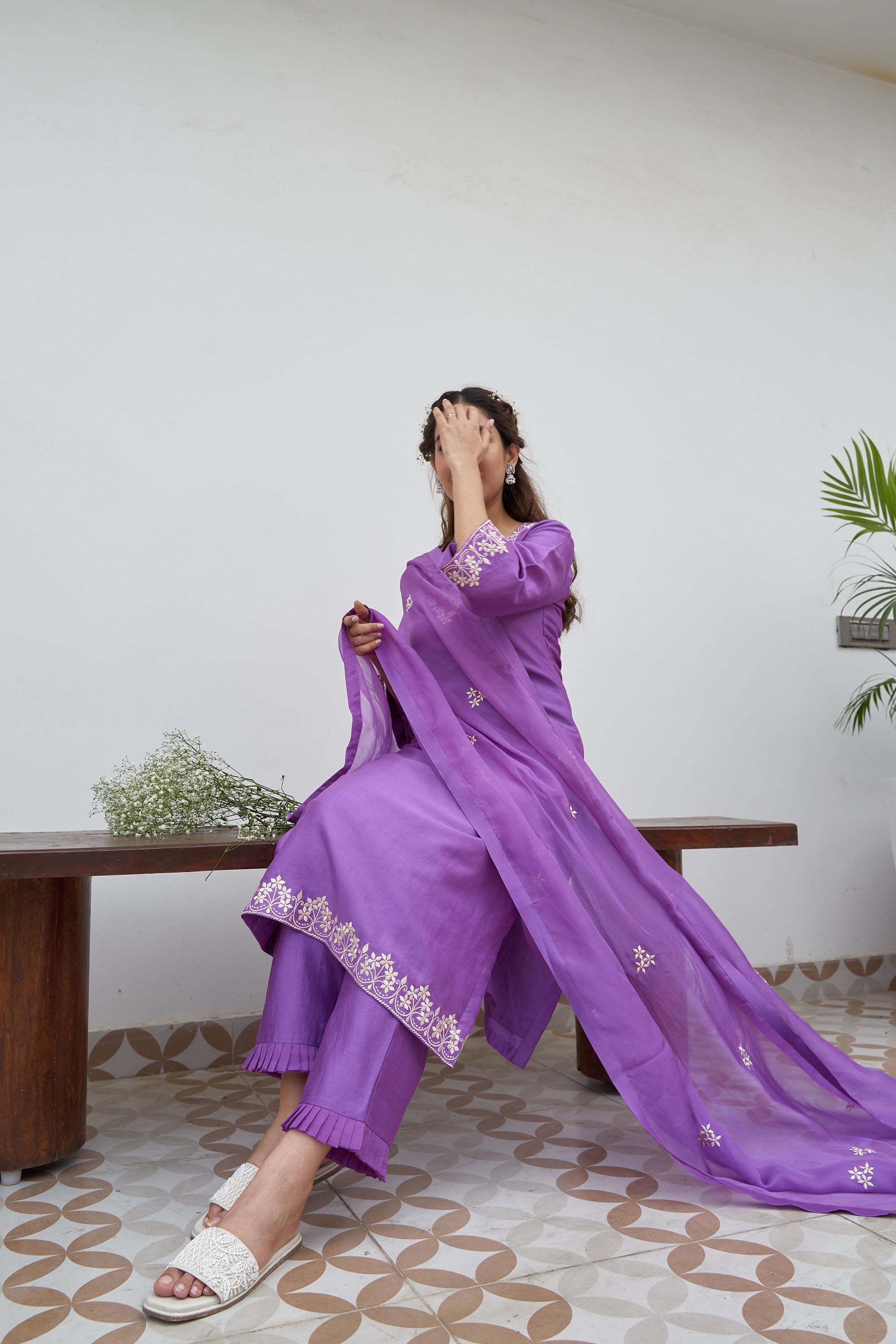 Srishti Dixit in Violet Silk Chanderi Embroidered Kurta Set With Silk Organza Dupatta